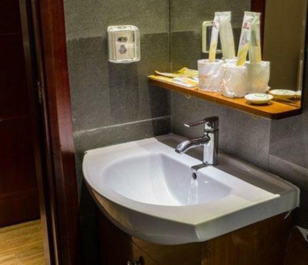 Hengchao Holiday Hotel กวางโจว ภายนอก รูปภาพ